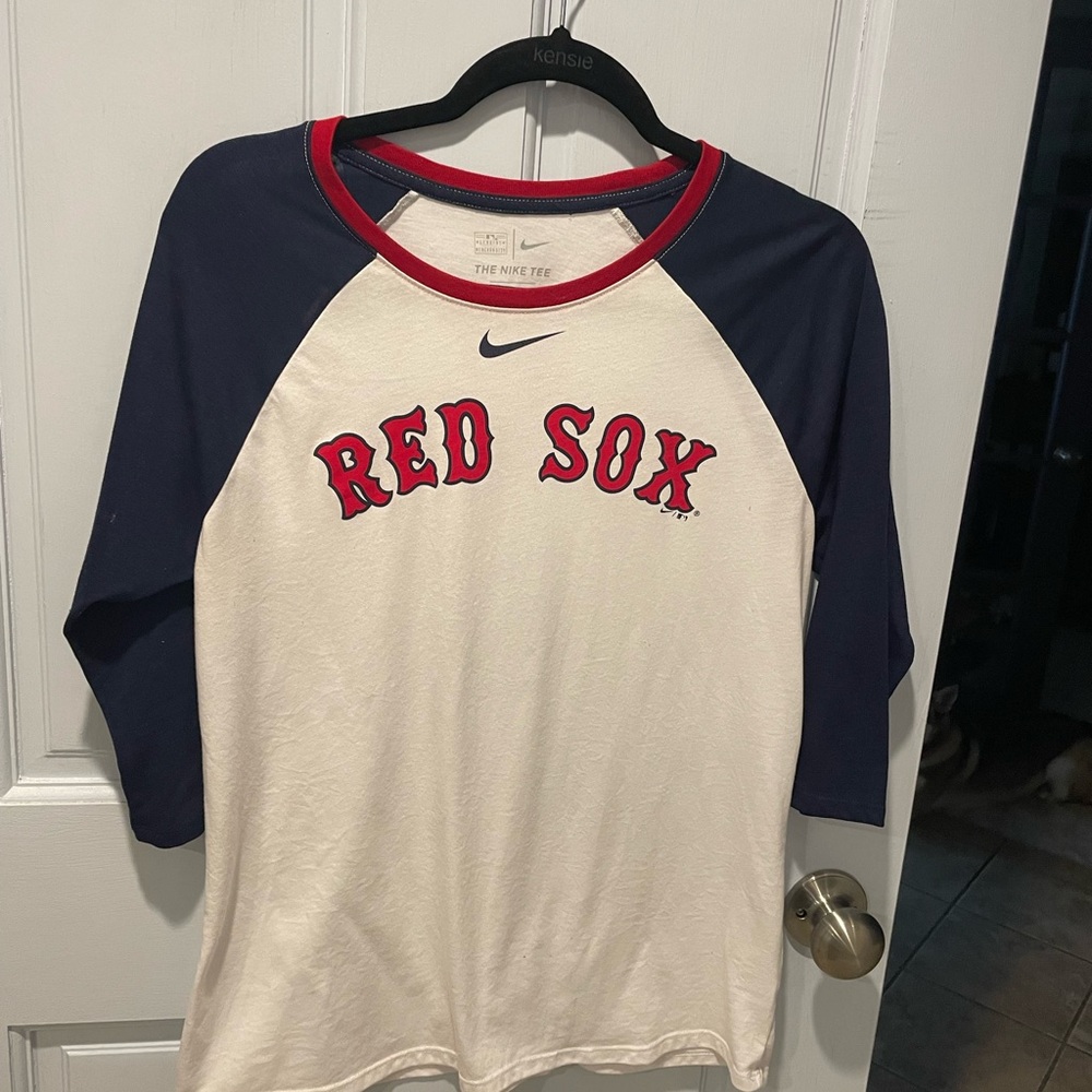 Nike Tee with Red Sox logo - size L